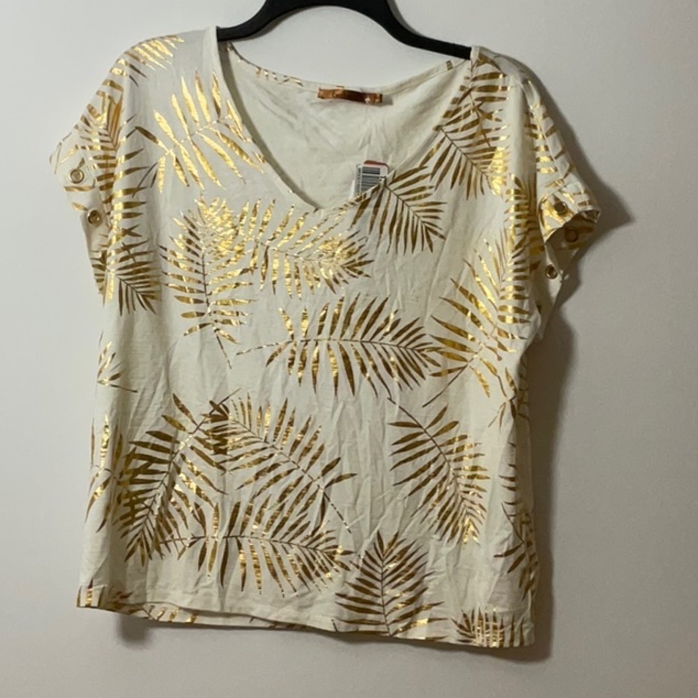 Belldini Cream and Gold Boxy Short Sleeve Tee